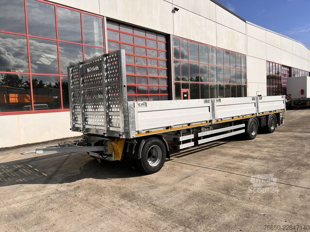 Open aanhangwagen Möslein T 3 Plato 9 m  3 Achs Jumbo- Plato- Anhänger 9 m, Mega
