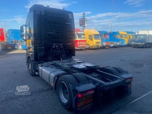 Volume SZM Volvo FH 460 Mega,lowliner,2x tank,VEB,I park cool
