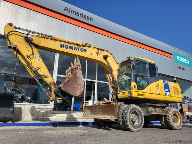 Excavatrice mobile sur pneus Komatsu PW180-7K
