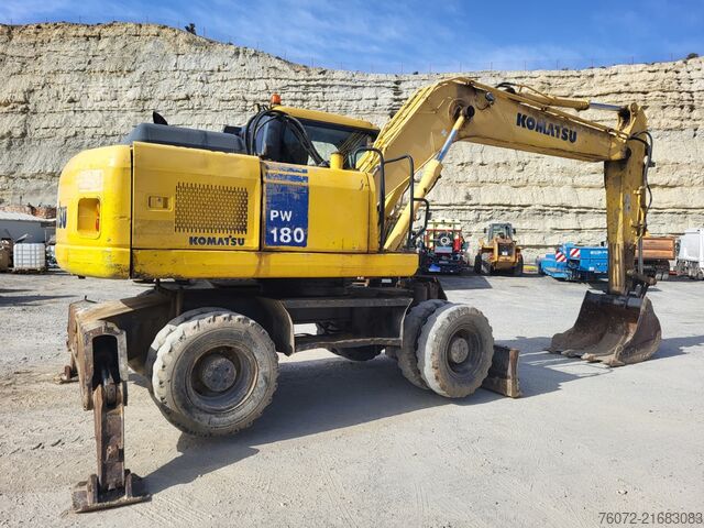 Excavatrice mobile sur pneus Komatsu PW180-7K