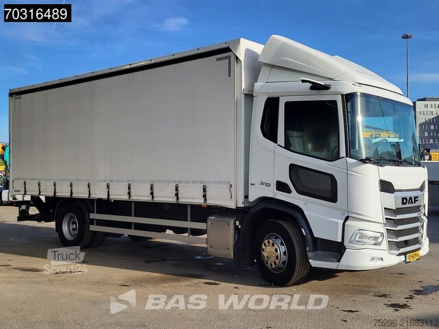Schuifzeil DAF XD 370 4X2 18tons NL-Truck 2024 registration 15...