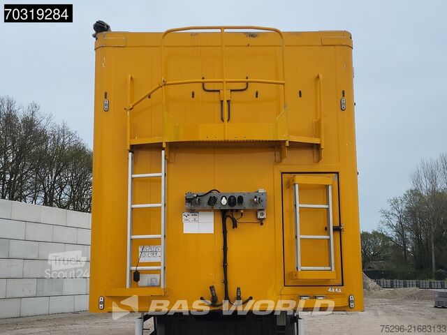 Hareketli zemin Knapen K200 3 axles Remote Watertank Steaming system