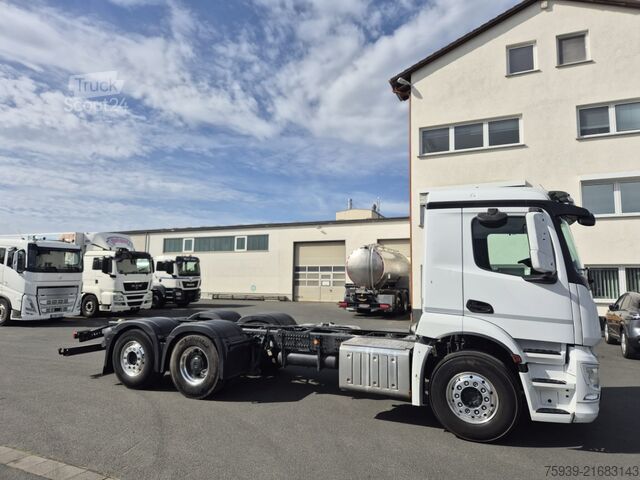 Šasija kamiona Mercedes Benz Antos 2543 6x2