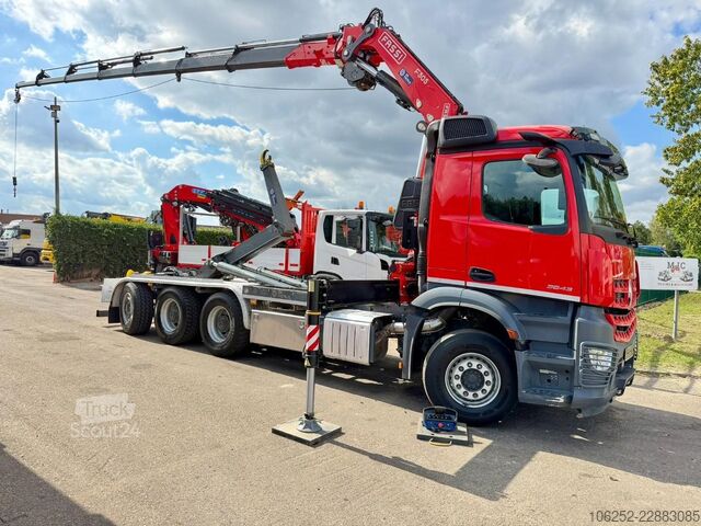Systém hákového ramena Mercedes-Benz AROCS 3643 8x4 HOOKLIFT + 21m! CRANE FASSI F305...