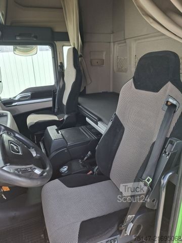 Otro MAN TGX 26.500 6x2-4 LL Silo 31.000 L Kompressor