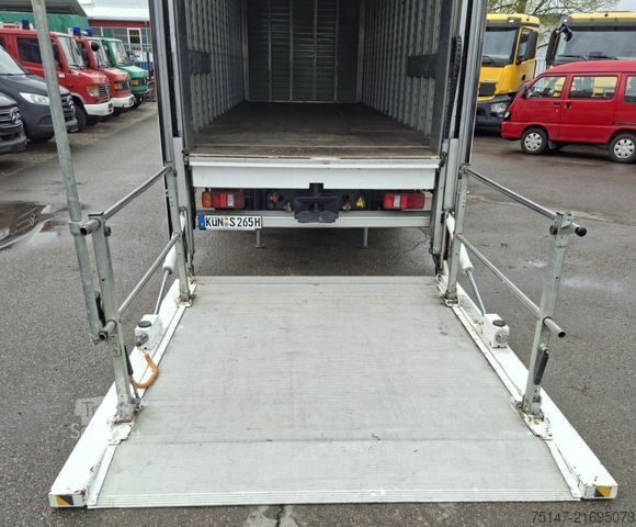 Camión caja MAN 12.192 Oldtimer 3-Sitzer Hebebühne bis 3,45 m