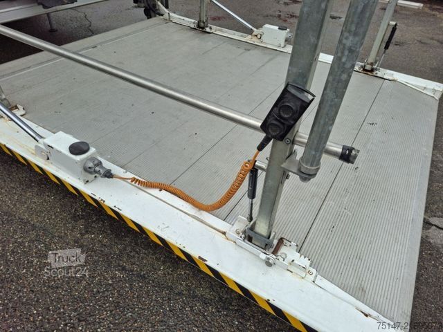 Camión caja MAN 12.192 Oldtimer 3-Sitzer Hebebühne bis 3,45 m