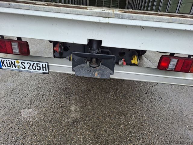 Camión caja MAN 12.192 Oldtimer 3-Sitzer Hebebühne bis 3,45 m