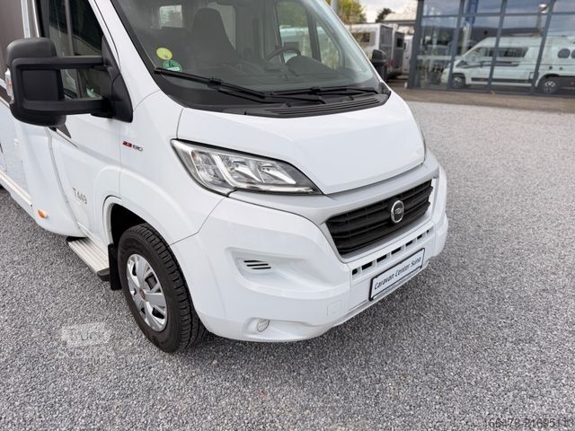 Yarı entegre karavan CARADO T 449 *d*