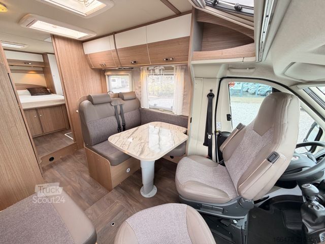 Yarı entegre karavan CARADO T 449 *d*