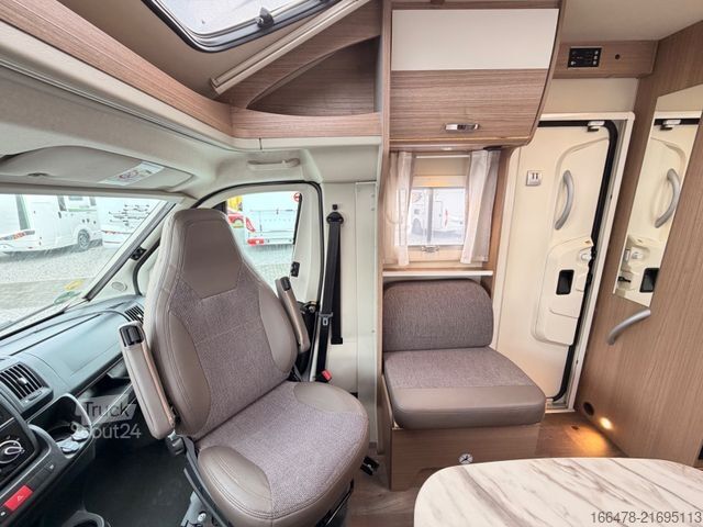 Yarı entegre karavan CARADO T 449 *d*