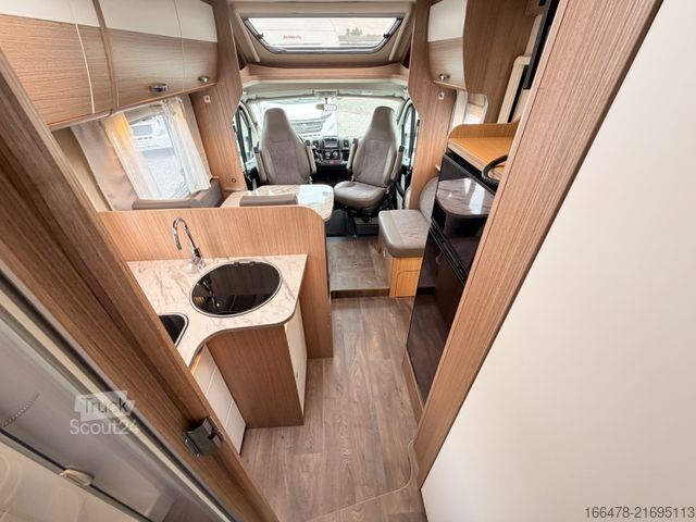 Yarı entegre karavan CARADO T 449 *d*