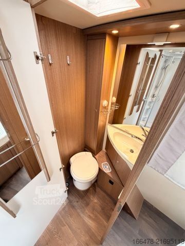 Yarı entegre karavan CARADO T 449 *d*