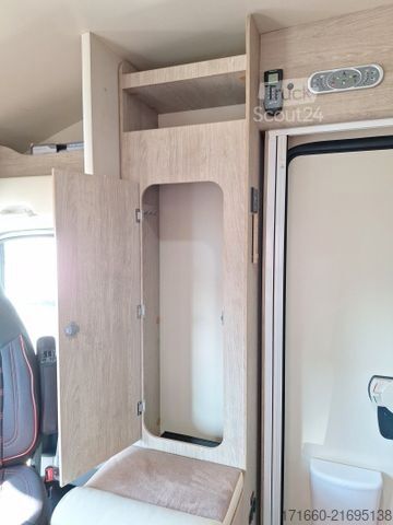 Pusiau integruotas kemperis P.L.A. Sonstige Bela Easy Barbados