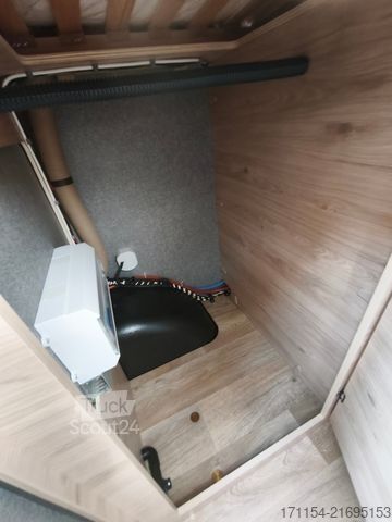 Teilintegriertes Wohnmobil DETHLEFFS Just Go! T 6815 EB Hubbett 5 SitzeTageszulassung