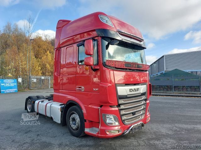 Volume tractor unit DAF XF106-530 SSC-INTARDER-2 Tanks-NAVI