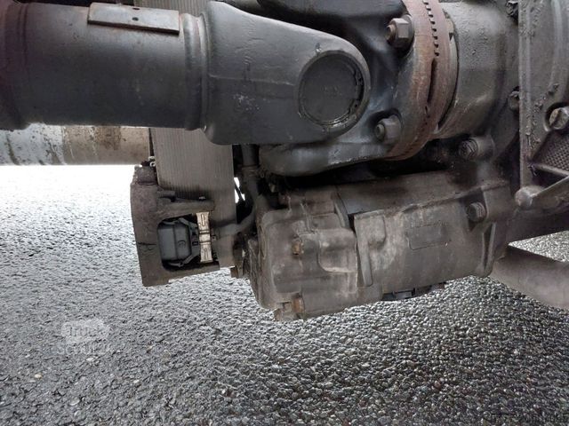 Yüksek hacimli çekici DAF XF106-530 SSC-INTARDER-2 Tanks-NAVI