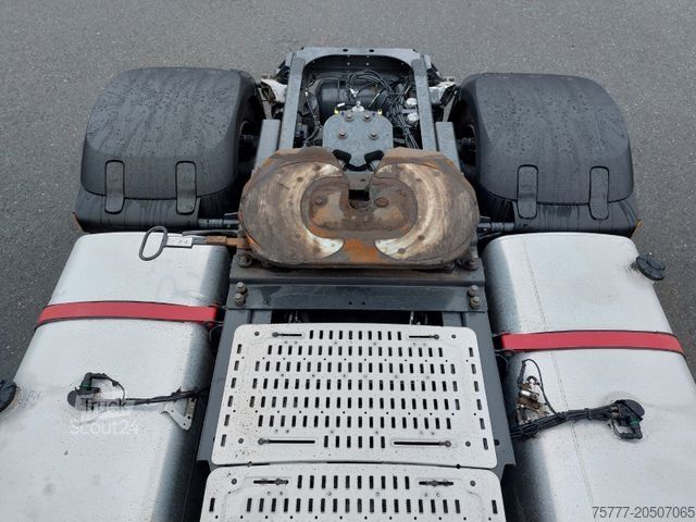 Yüksek hacimli çekici DAF XF106-530 SSC-INTARDER-2 Tanks-NAVI