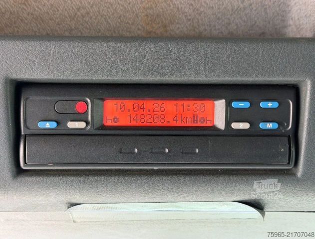 Autocarro ribaltabile MAN TGA 26.350 6X4 HIAB 144D-2 KIPPER ONLY 149.000 K