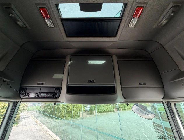 Camión frigorífico DAF XF 105.460 SSC EURO 5 ISOLATED BOX THERMO KING C