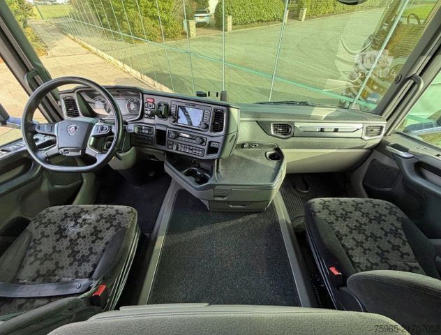 Tracteur routier standard SCANIA R450 N333