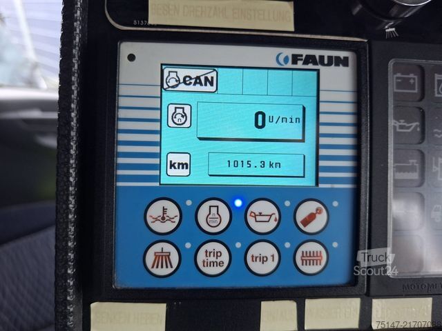 Gatusopmaskin MERCEDES-BENZ 1524 L Atego FAUN VIAJET 6 R HD-Anlage