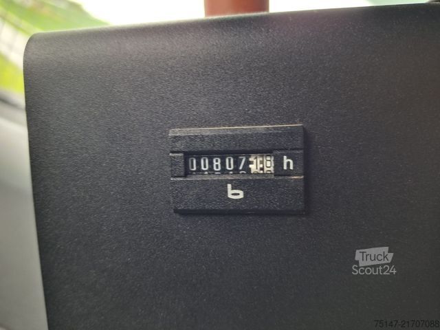 Gatusopmaskin MERCEDES-BENZ 1524 L Atego FAUN VIAJET 6 R HD-Anlage