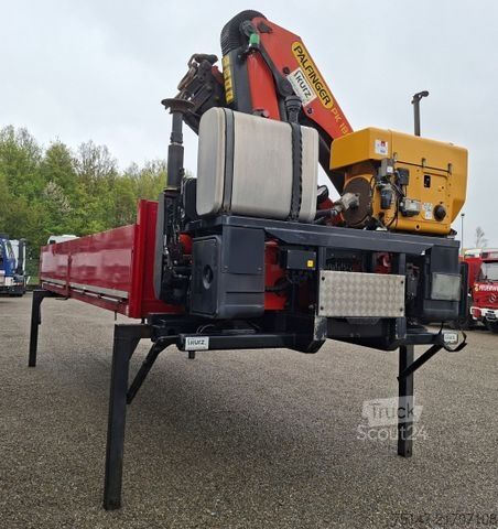 Değiştirme kasalı treyler PALFINGER BDF Wechselbrücke Kran PK18002 Diesel Aggregat