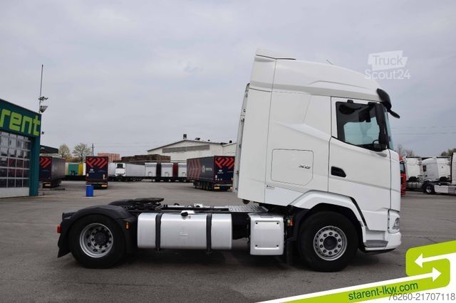 Стандартный седельный тягач DAF XG 480 Intarder ACC Standklima 1.465L Tank LED