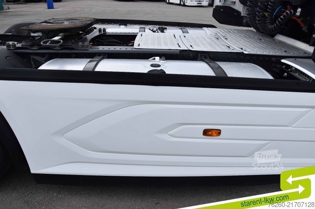 Стандартный седельный тягач DAF XG+ 530 Leder Intarder Standklima ACC Alufelgen