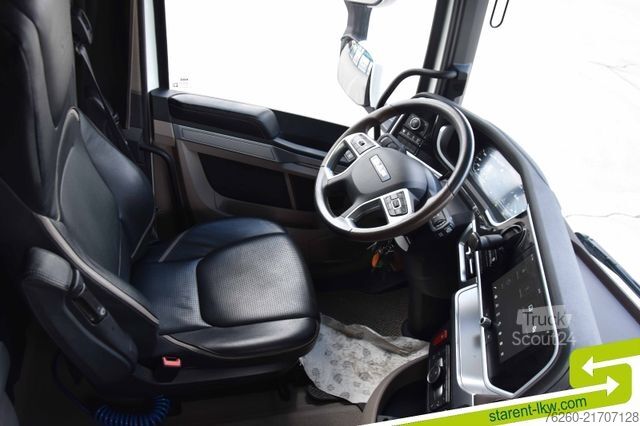 Стандартный седельный тягач DAF XG+ 530 Leder Intarder Standklima ACC Alufelgen