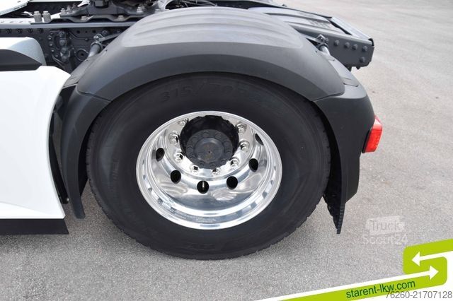 Стандартный седельный тягач DAF XG+ 530 Leder Intarder Standklima ACC Alufelgen