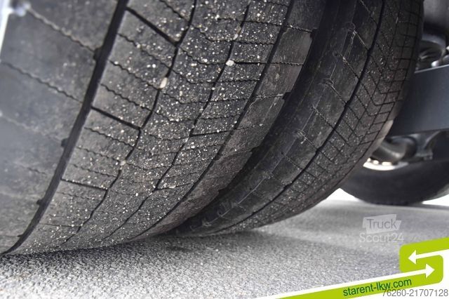 Стандартный седельный тягач DAF XG+ 530 Leder Intarder Standklima ACC Alufelgen