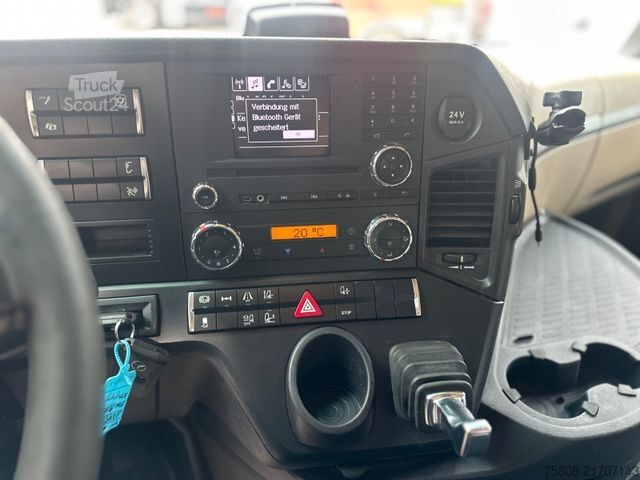 Volymdragbil MERCEDES-BENZ Actros 1845 X-Low Retarder ACC Spur. As. HU 3x