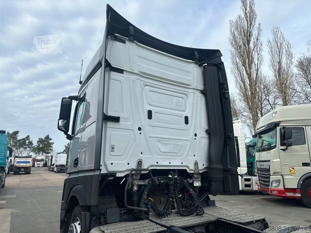 Volymdragbil MERCEDES-BENZ Actros 1845 X-Low Retarder ACC Spur. As. HU 3x