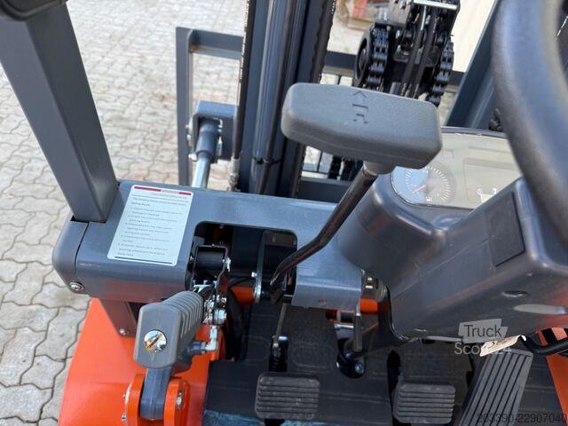 Фронтальний навантажувач вилковий  JX Power CPCD35 / 3.5T Diesel /Sideshift/Freihub