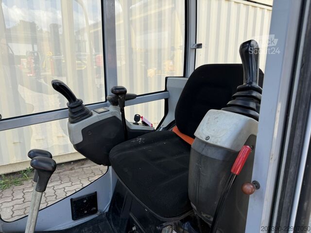 Miniekskavators WACKER Neuson ET16 / 2019 BJ / 1.520 H / 3x Löffel