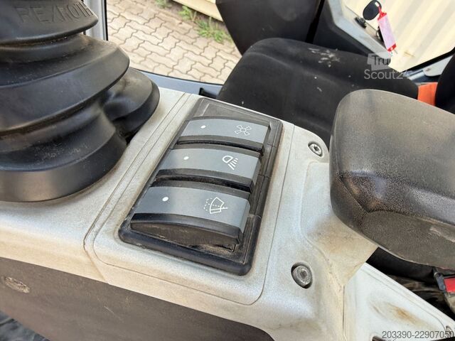 Miniekskavators WACKER Neuson ET16 / 2019 BJ / 1.520 H / 3x Löffel