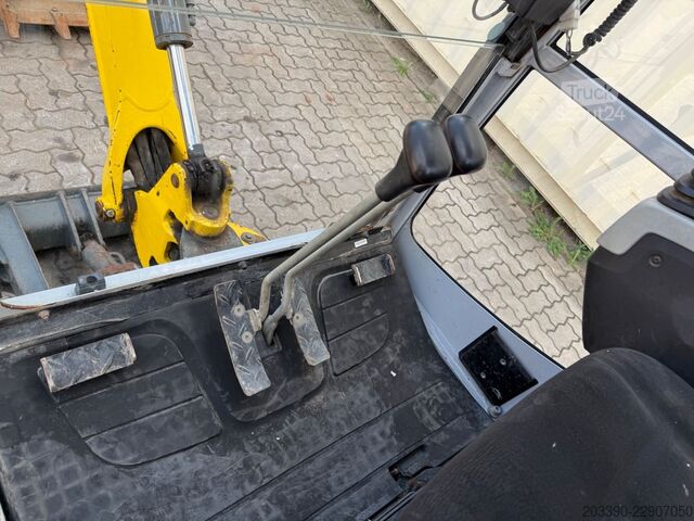 Miniekskavators WACKER Neuson ET16 / 2019 BJ / 1.520 H / 3x Löffel