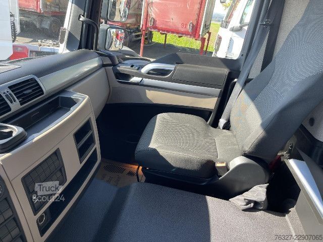 Karjan kuljetusauto MAN TGM 18.290 4X2 BL