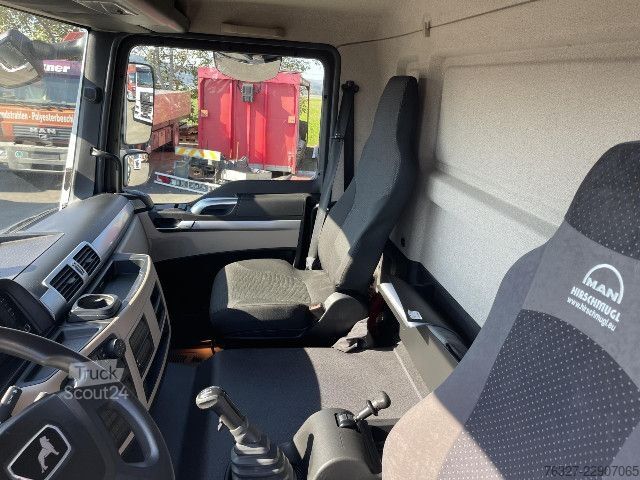 Karjan kuljetusauto MAN TGM 18.290 4X2 BL