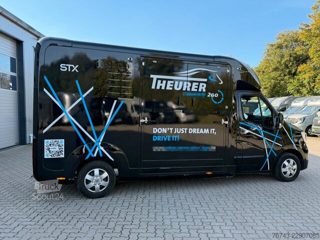 Prevoznik živine RENAULT Master STX 3 Sitzer  Haras / Hengste