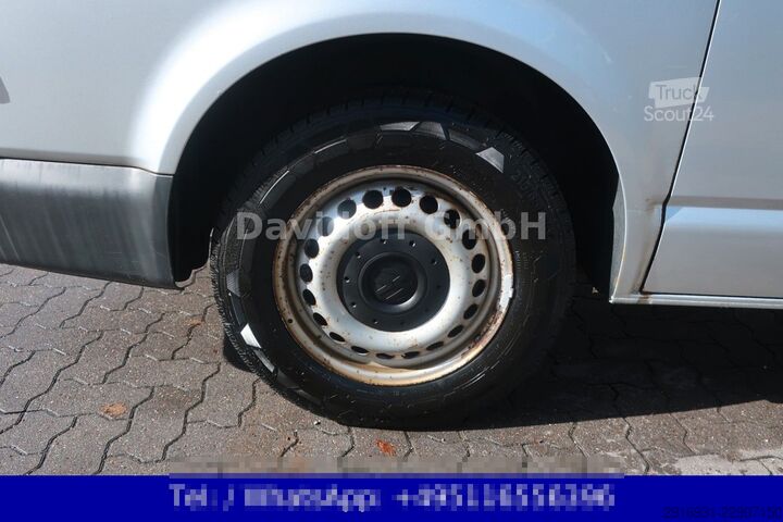 Furgão de painéis VW Nr.164 T5 4Motion 2.Hand / Werkstatt / SHZ / AHK
