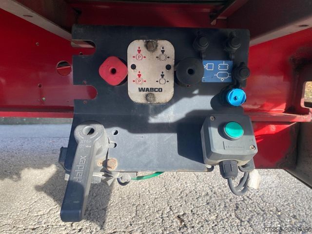 Semiremorcă deschisă cu prelată KÖGEL 3 Achs MEGA Liftachse Hubdach TÜV neu Code XL