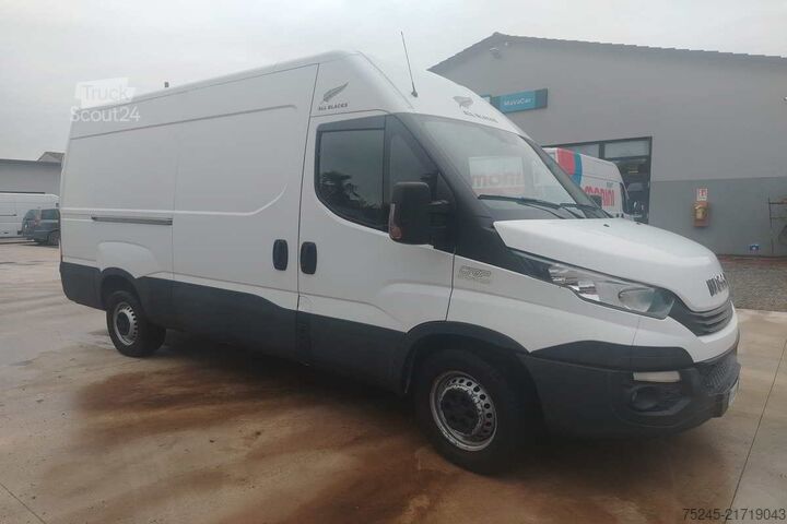 Skåpbil Iveco DAILY 35S 15 2.3 HDI PMTM