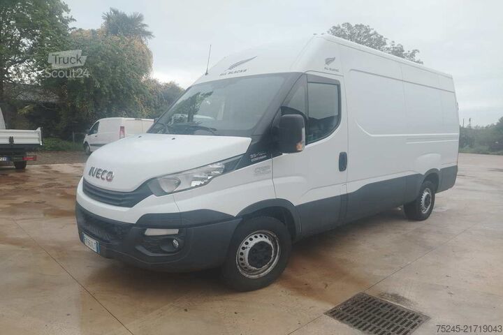 Skåpbil Iveco DAILY 35S 15 2.3 HDI PMTM