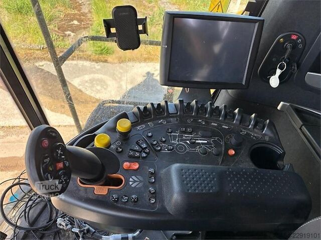 Kombajn zbożowy New Holland CR8.80 MY21