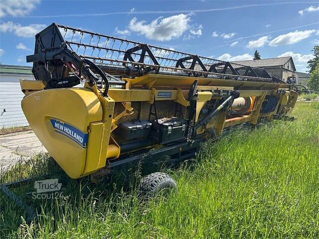 Kombajn zbożowy New Holland CR8.80 MY21