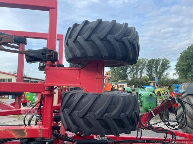 Cultivador Horsch Terrano 6FM