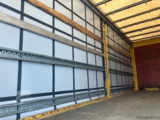 Remolque con caja móvil KRONE Wechselbrücke Plane